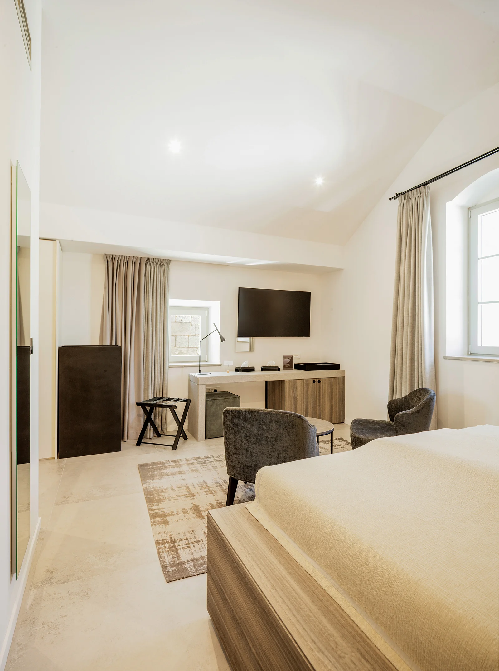 double-room1-room-wideview-marshal-club-hotel-vis Spacious double room interior with sea view at Marshal Club Hotel Vis
