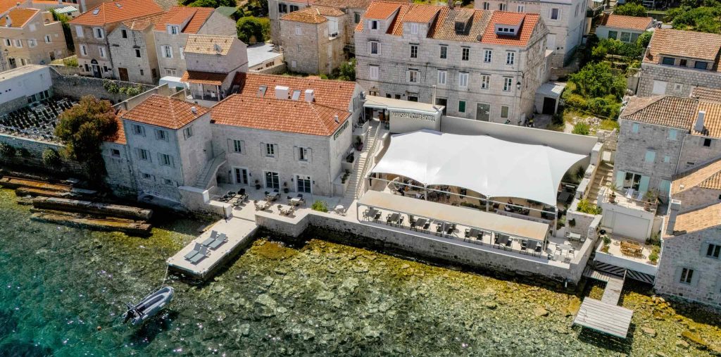 Right on the sea, in the heart of Vis. Marshal Club Hotel blends stone heritage, private beach, and bay views – for guests who love style, stories, and salty air